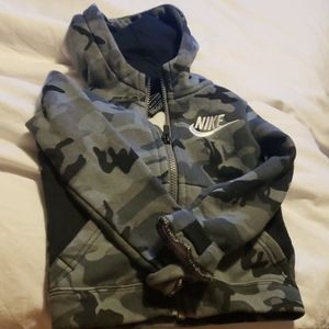 Nike sweater